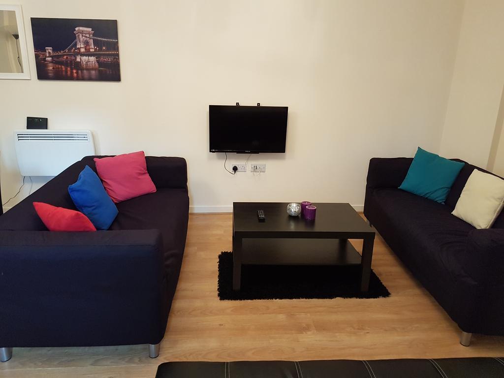 Two Bedrooms, Two Bath, Up To 3 Beds 1 Sofa - Slough Windsor Legoland Exteriér fotografie